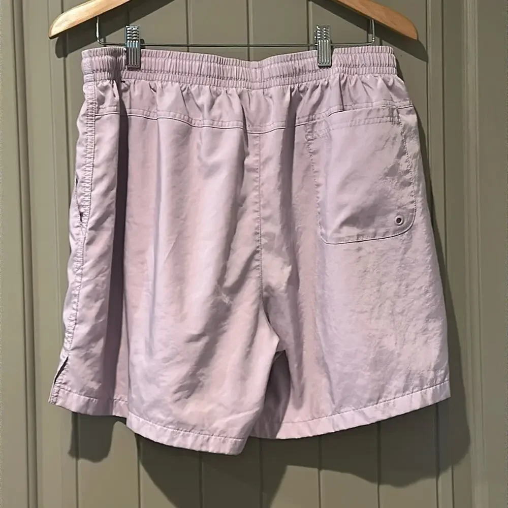 NIKE Athletic Shorts XL